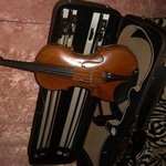 Продам мастеровую скрипку  19 века    066-5552765