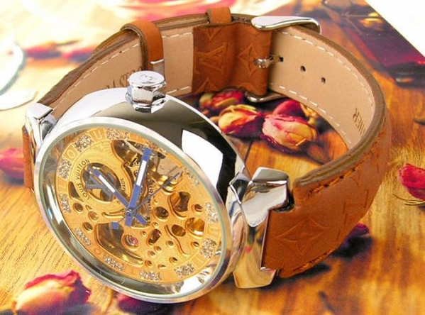   Продам   эксклюзивные часы мирового бренда LOUIS VUITTON
