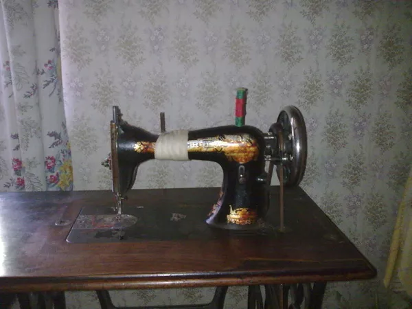 Продаю Швейную машинку Singer 18 век 