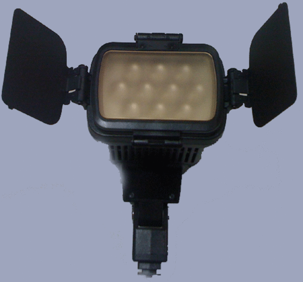 Накамерный светильник LBPS1200 2